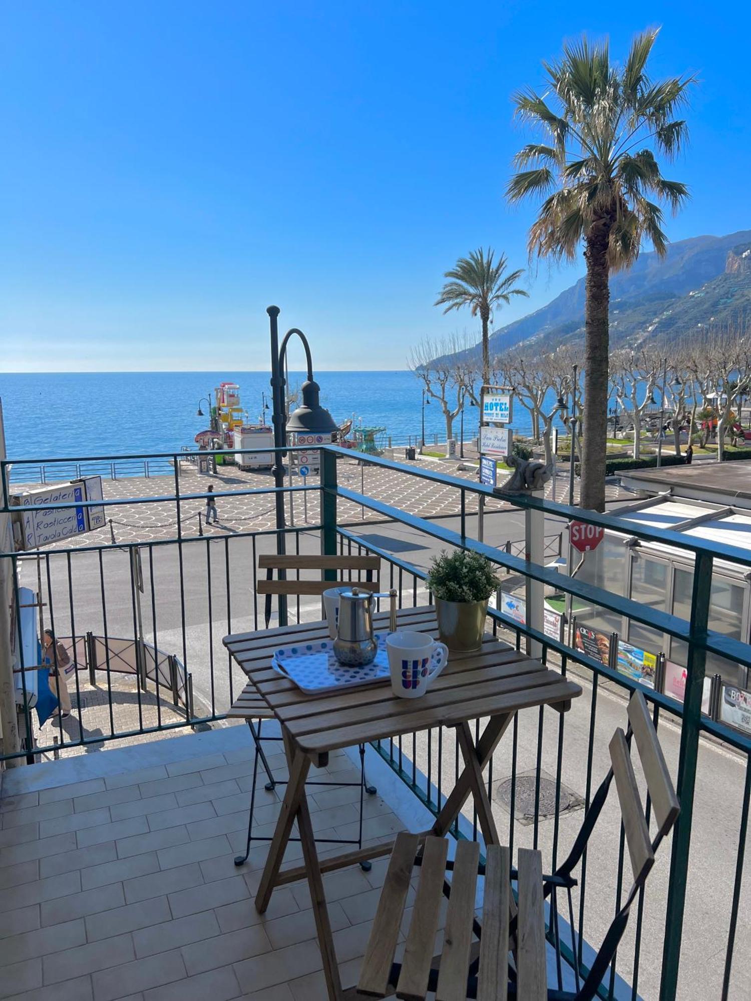 La Casa Lungo Il Mare Maiori Exterior foto